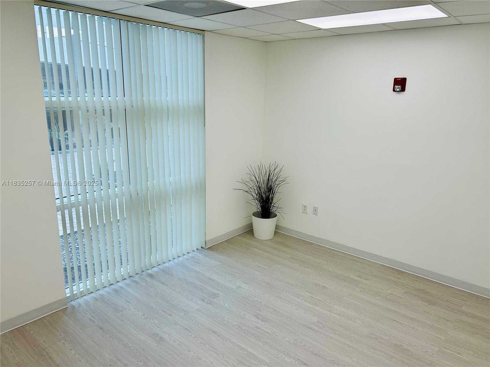 Small Image of 10305 NORTH WEST 41ST ST #107, Doral Number 17