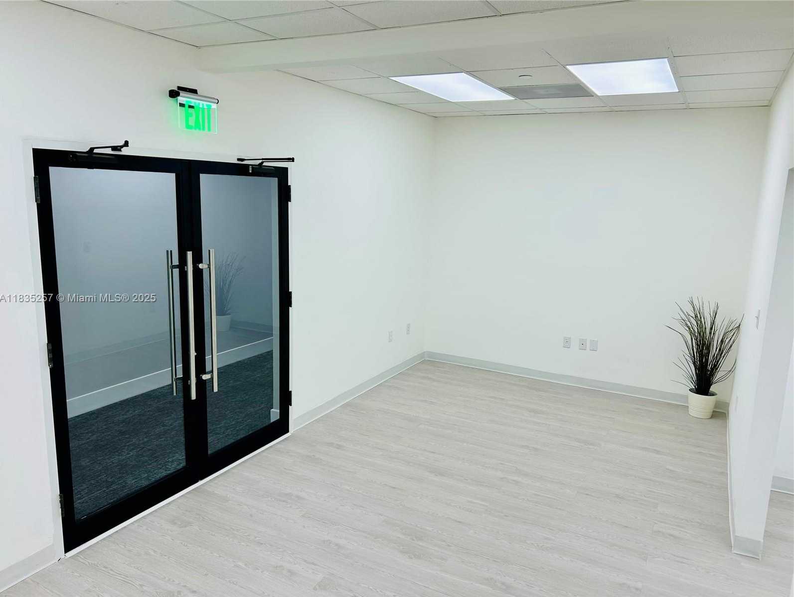 Small Image of 10305 NORTH WEST 41ST ST #107, Doral Number 7