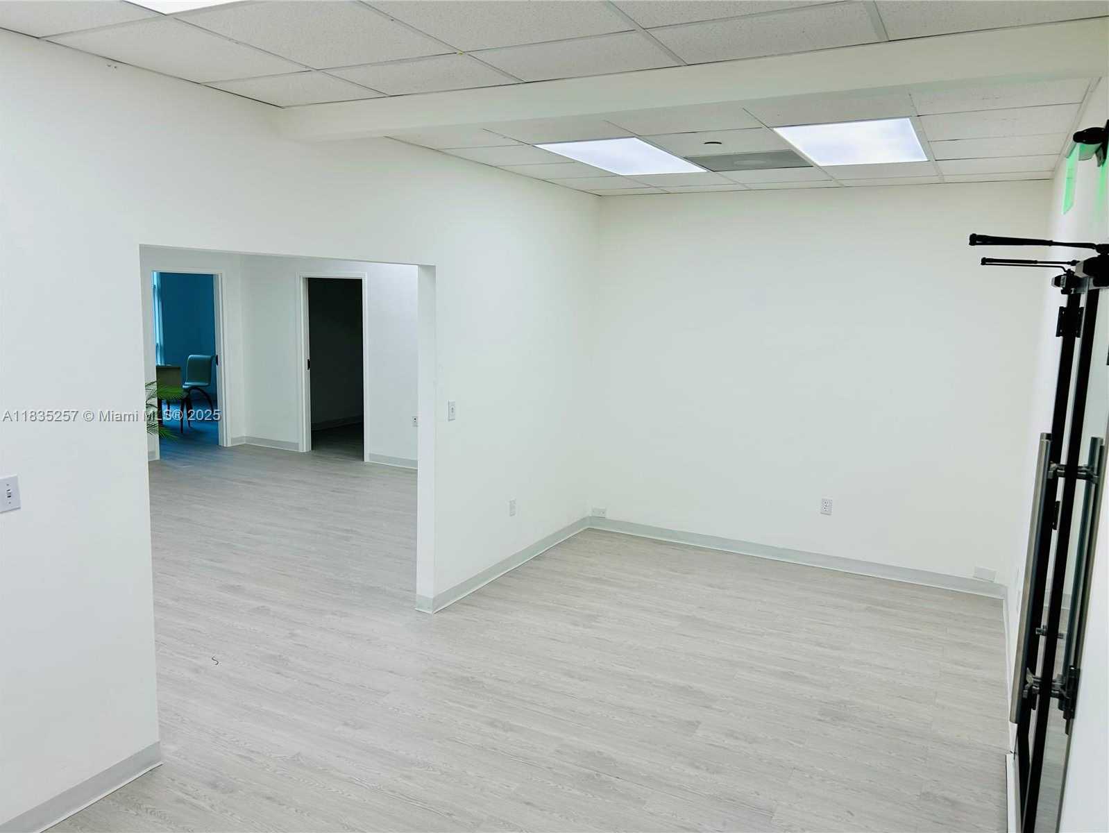 Small Image of 10305 NORTH WEST 41ST ST #107, Doral Number 8