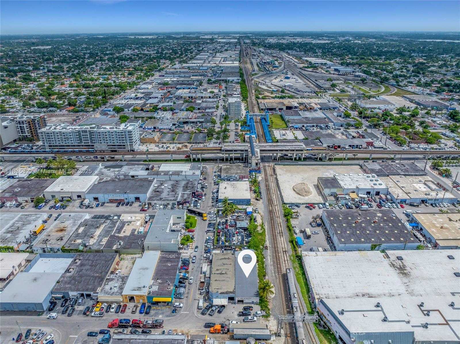 Small Image of 2363 EAST 11TH AVE, Hialeah Number 33