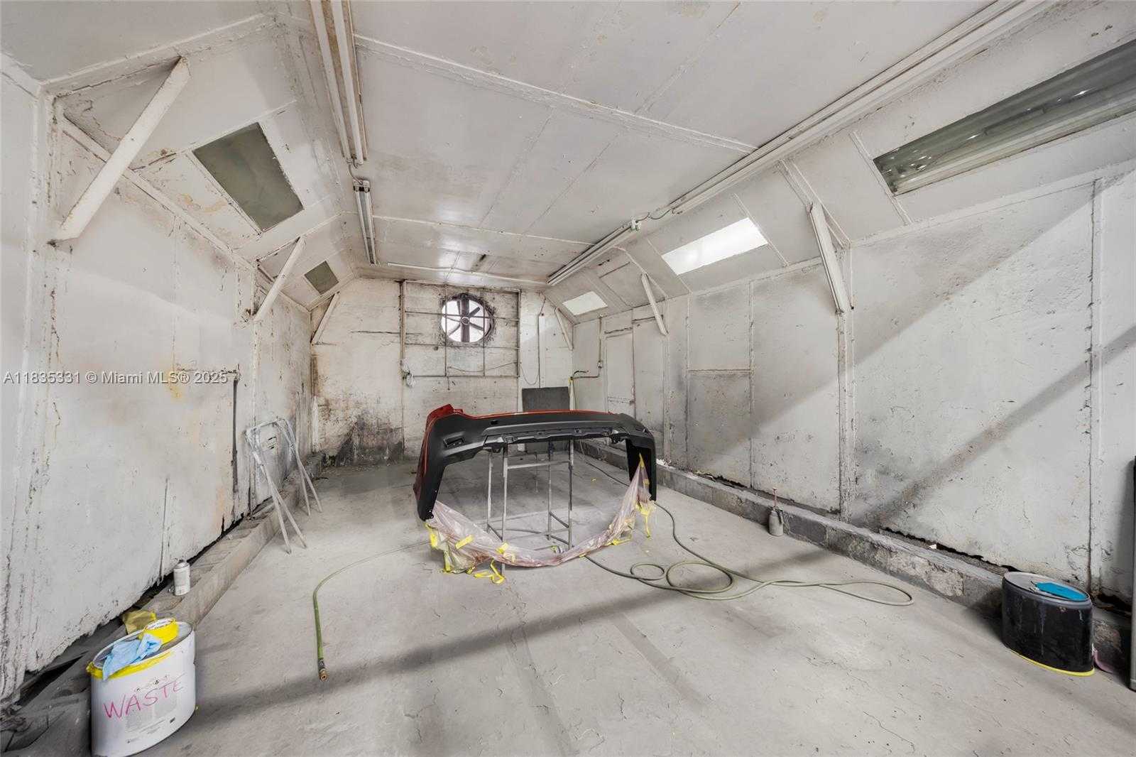 Small Image of 1109 EAST 23RD ST, Hialeah Number 12