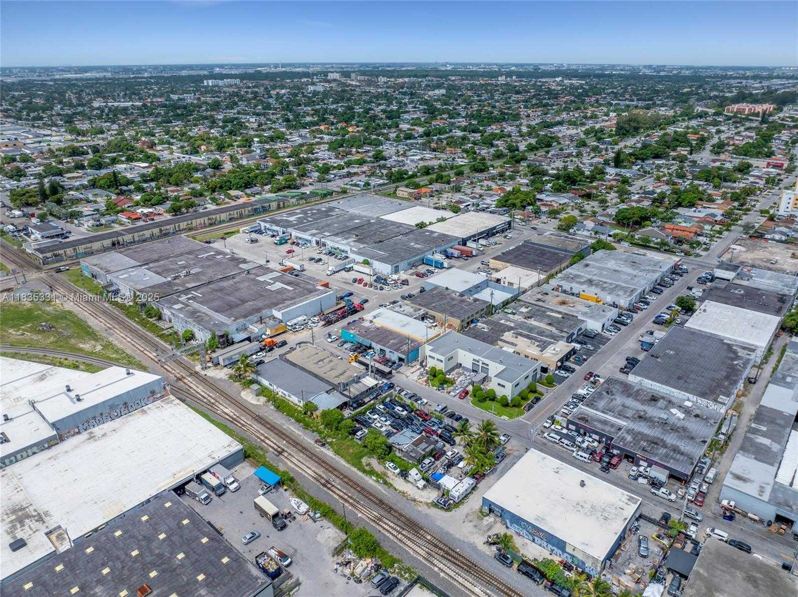 Small Image of 1109 EAST 23RD ST, Hialeah Number 26