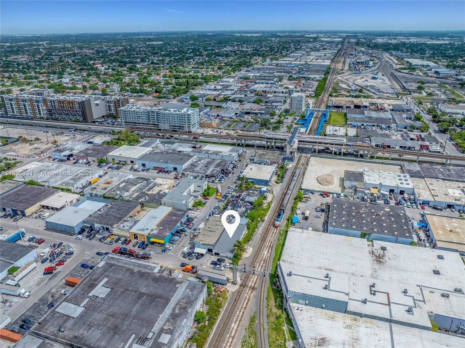 Small Image of 1109 EAST 23RD ST, Hialeah Number 31