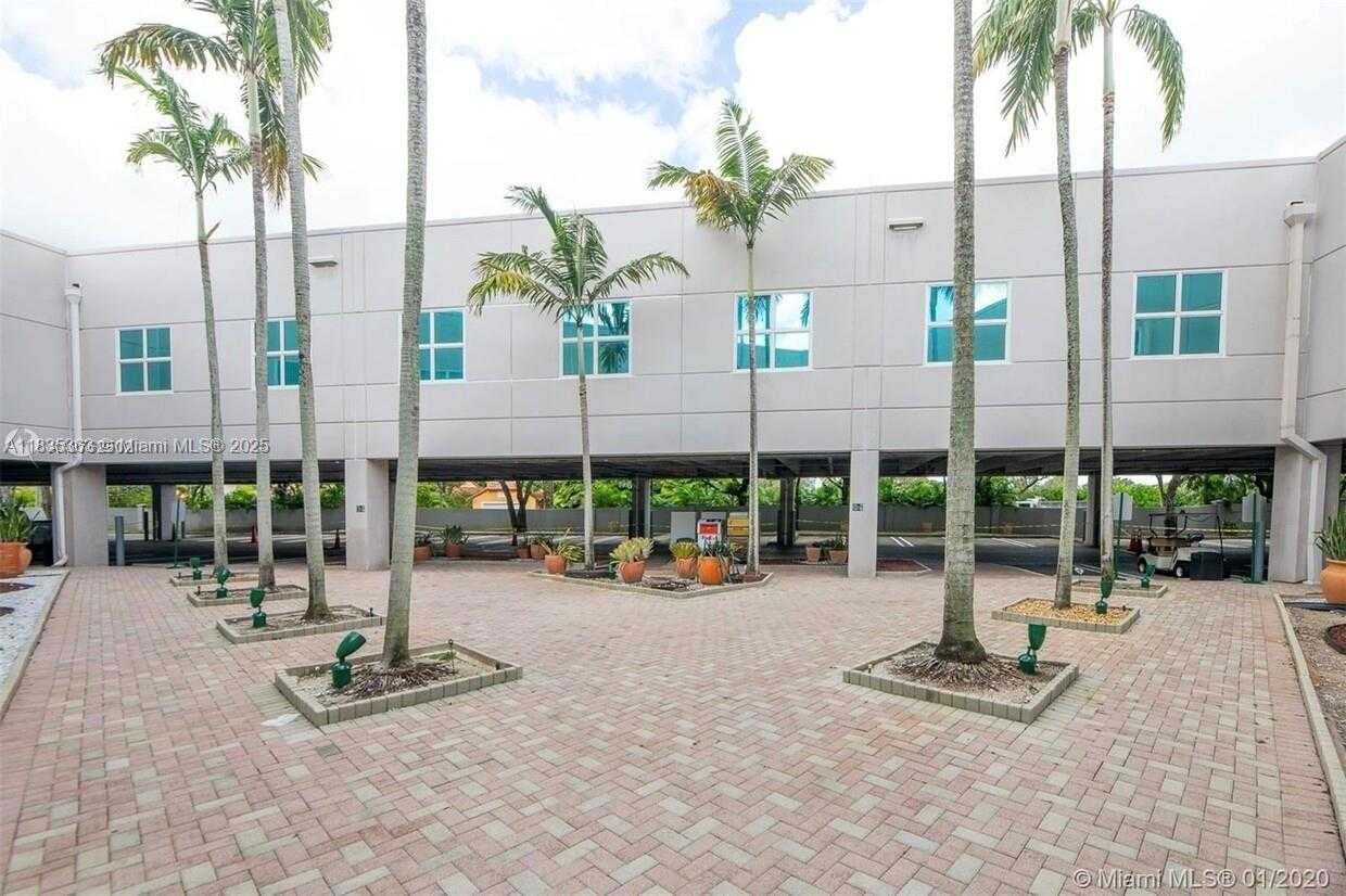 Small Image of 10305 NORTH WEST 41ST ST #221, Doral Number 3