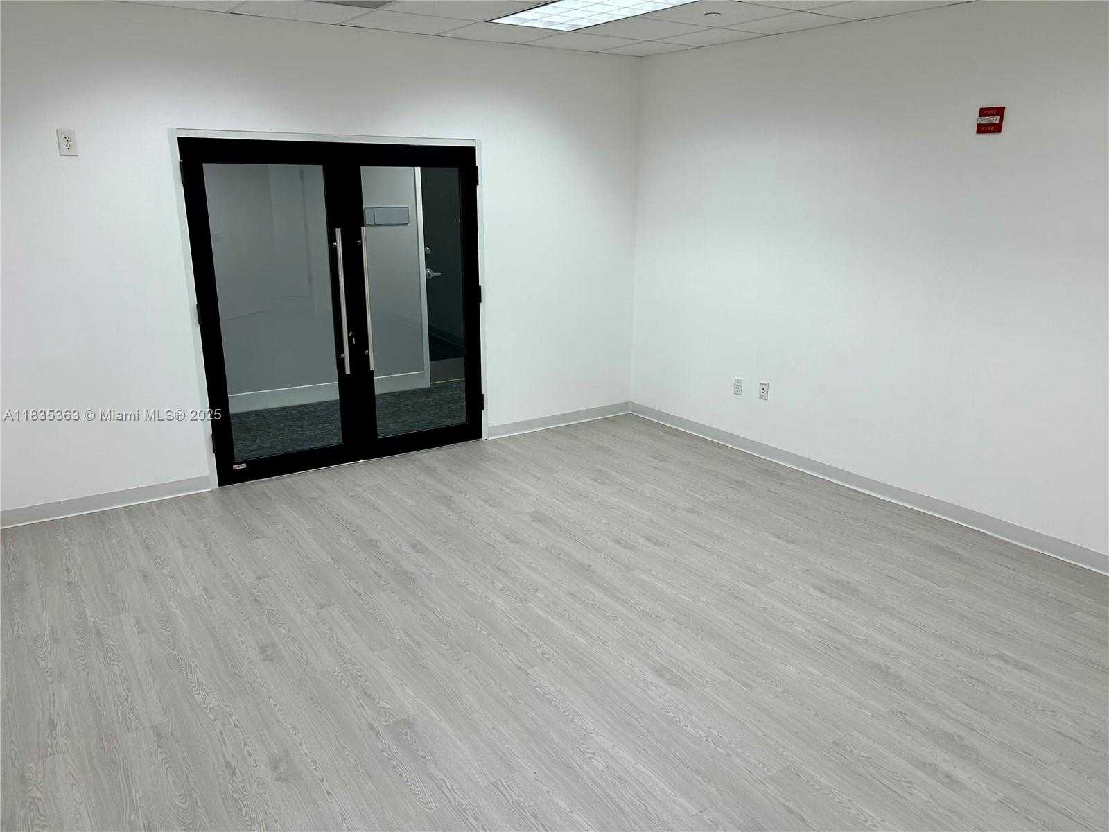 Small Image of 10305 NORTH WEST 41ST ST #221, Doral Number 6