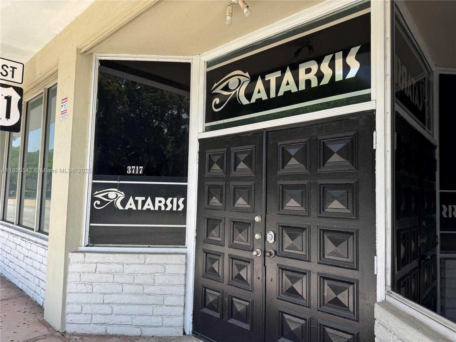 Small Image of 3717 SOUTH WEST 8TH ST, Coral Gables Number 3