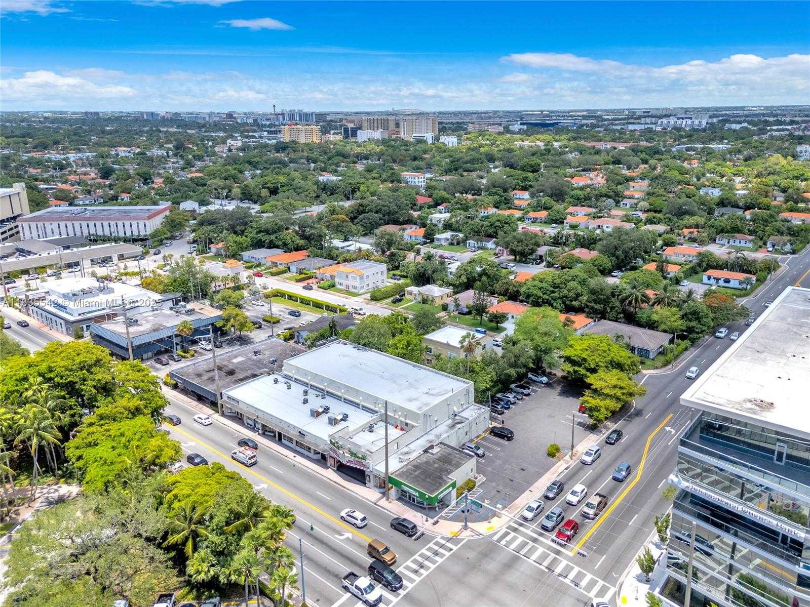 Small Image of 3717 SOUTH WEST 8TH ST, Coral Gables Number 9