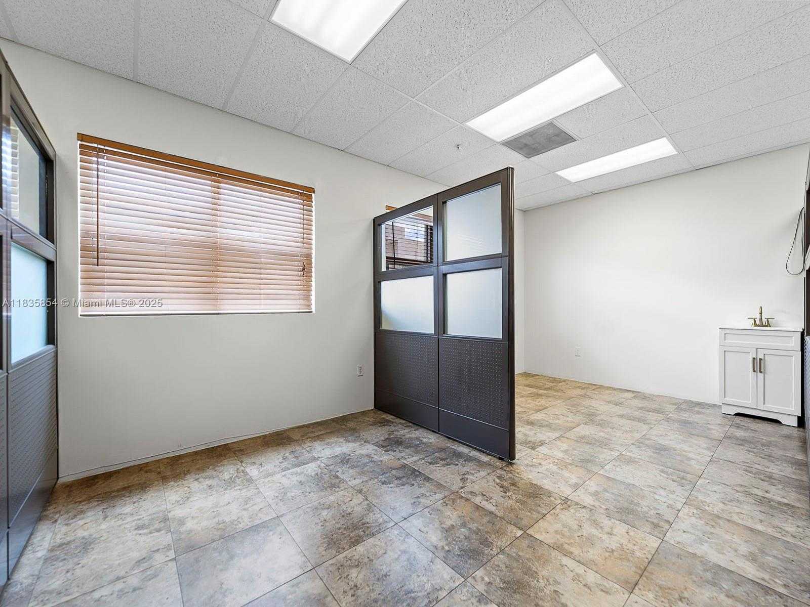 Small Image of 10900 NORTH WEST 21ST ST #140, Sweetwater Number 20