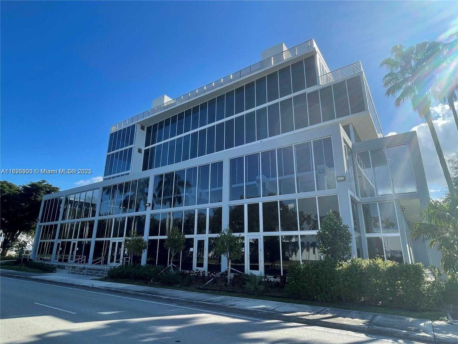 Small Image of 10450 NORTH WEST 33RD ST #101-102, Doral Number 10