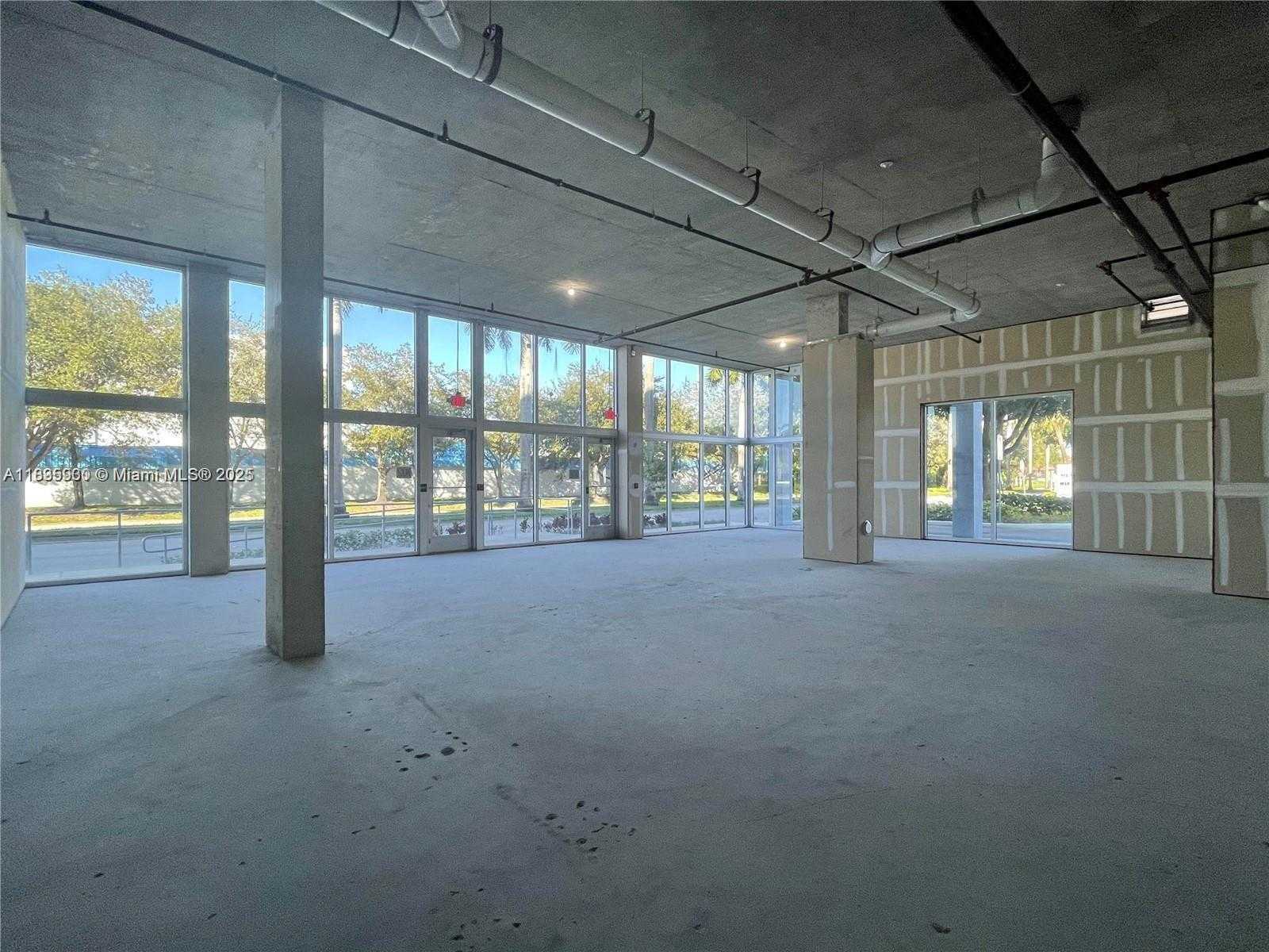 Small Image of 10450 NORTH WEST 33RD ST #101-102, Doral Number 7