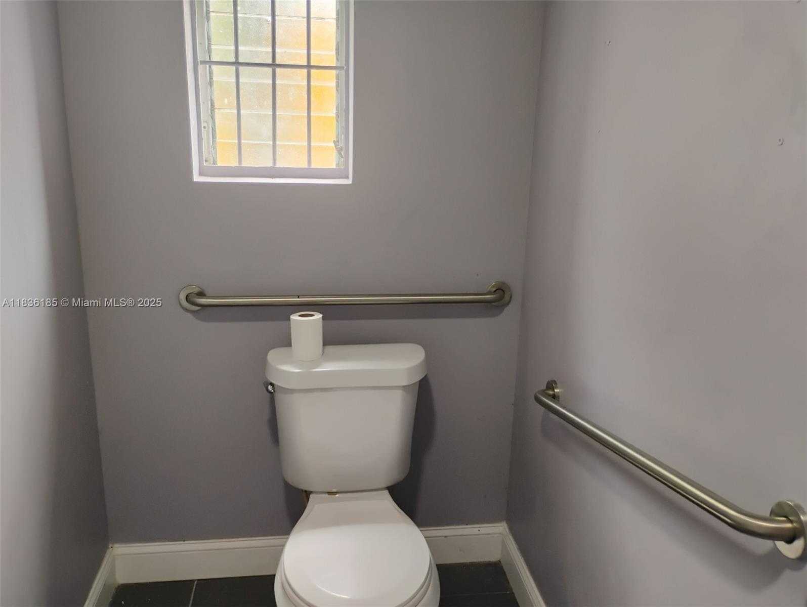 Small Image of 13715 NORTH WEST 7TH AVE #45, North Miami Number 8