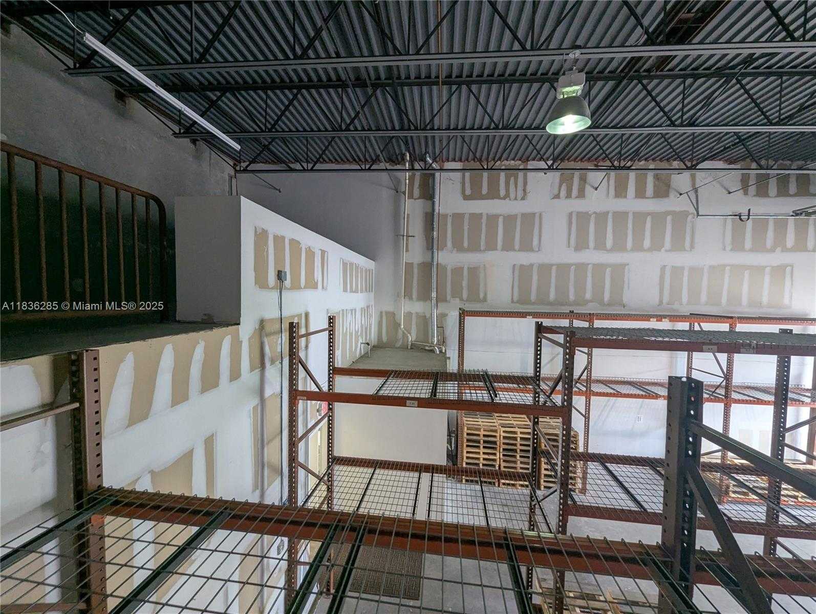 Small Image of 585 NORTH WEST MERCANTILE PLACE 107 #Unit C-8, Port St. Lucie Number 23