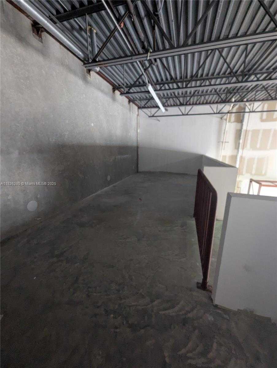Small Image of 585 NORTH WEST MERCANTILE PLACE 107 #Unit C-8, Port St. Lucie Number 27