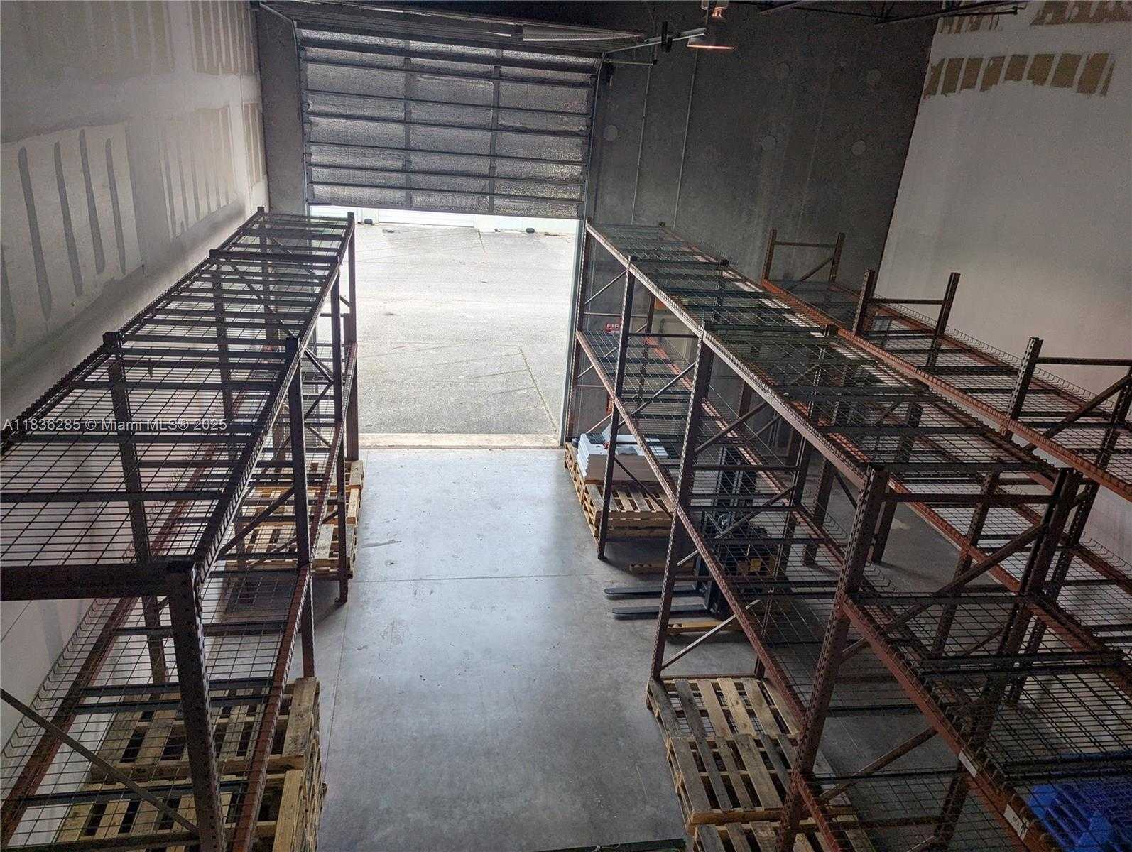 Small Image of 585 NORTH WEST MERCANTILE PLACE 107 #Unit C-8, Port St. Lucie Number 38