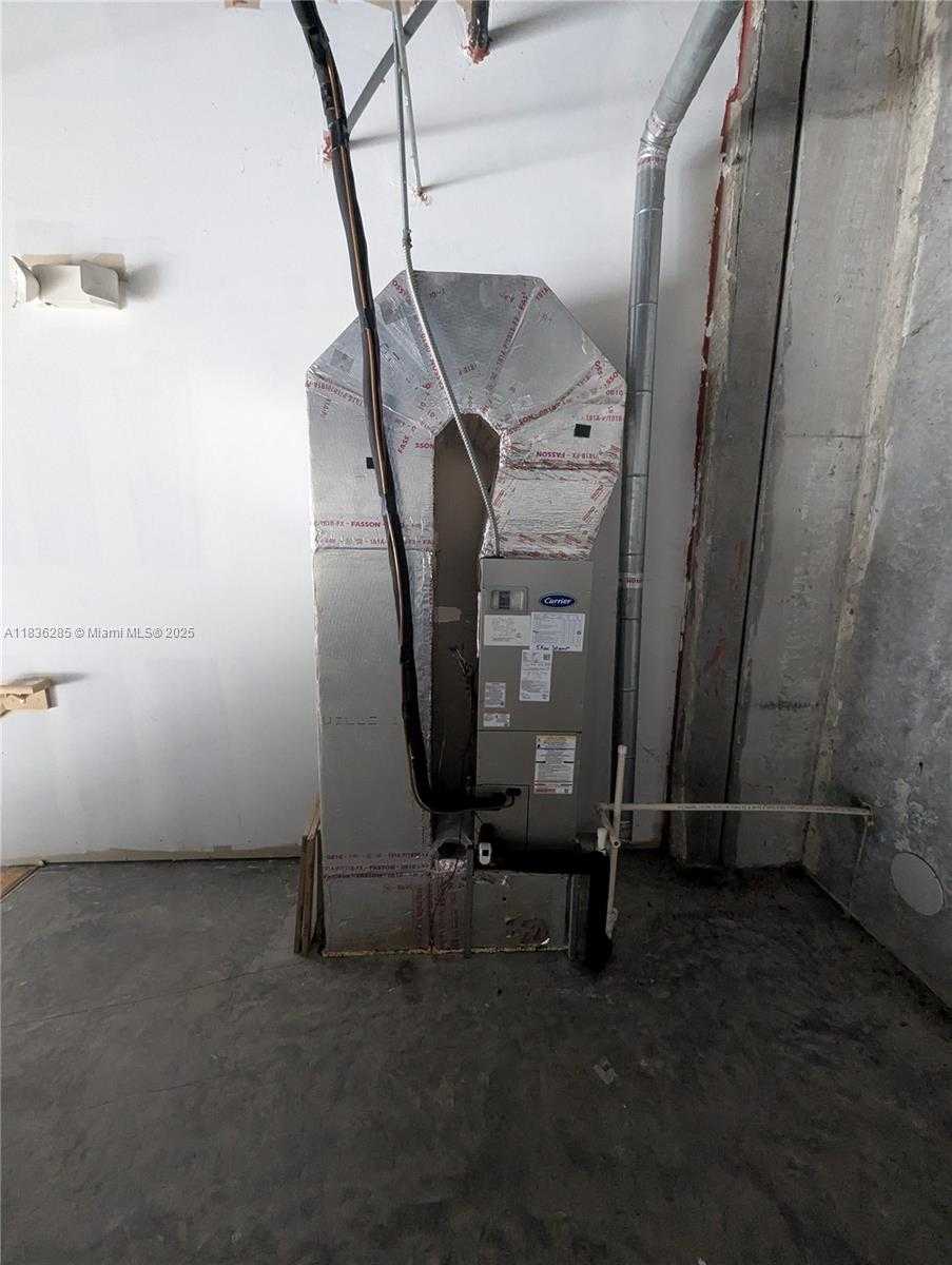 Small Image of 585 NORTH WEST MERCANTILE PLACE 107 #Unit C-8, Port St. Lucie Number 42