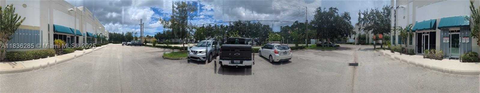 Small Image of 585 NORTH WEST MERCANTILE PLACE 107 #Unit C-8, Port St. Lucie Number 47
