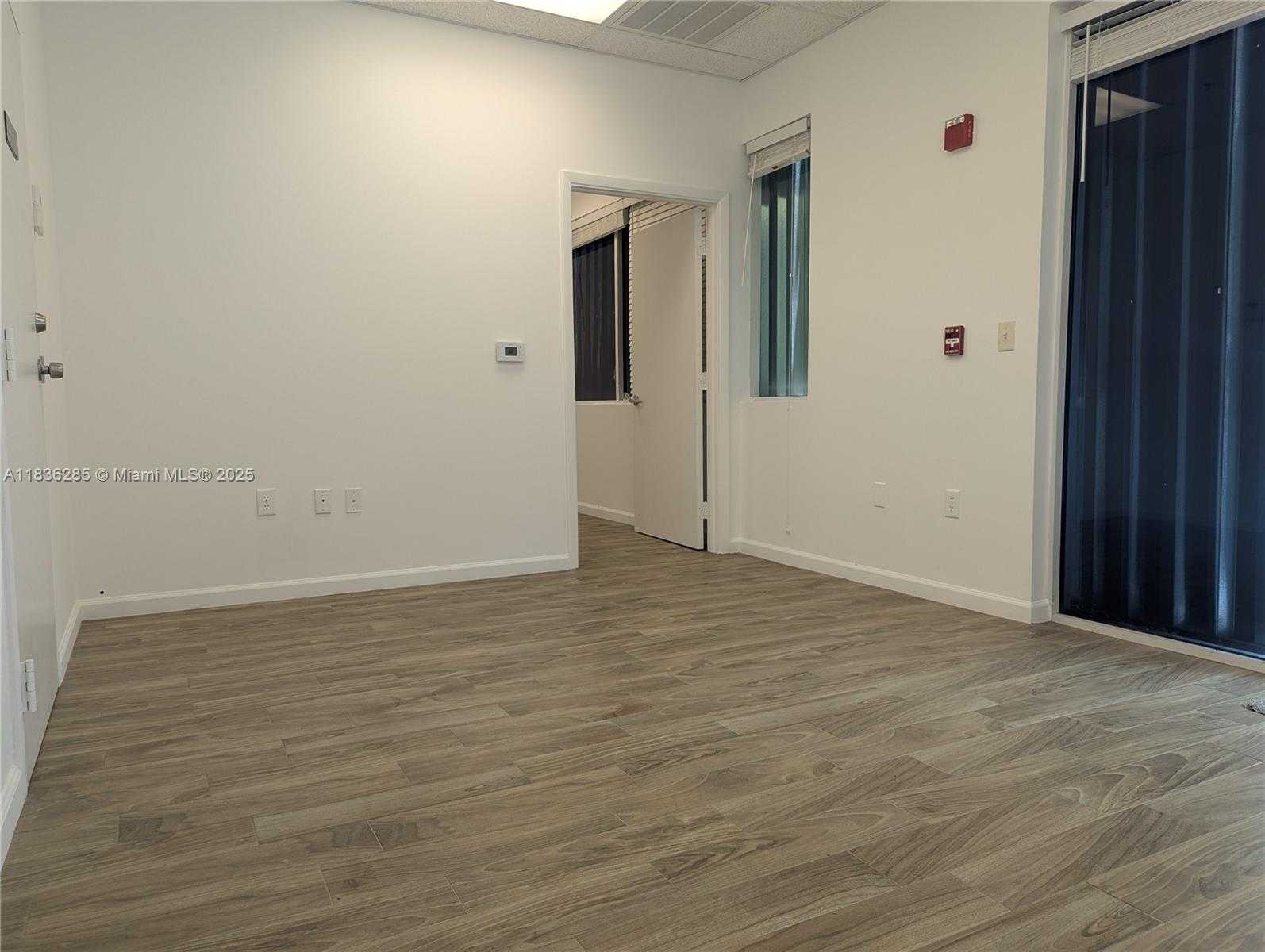 Small Image of 585 NORTH WEST MERCANTILE PLACE 107 #Unit C-8, Port St. Lucie Number 6