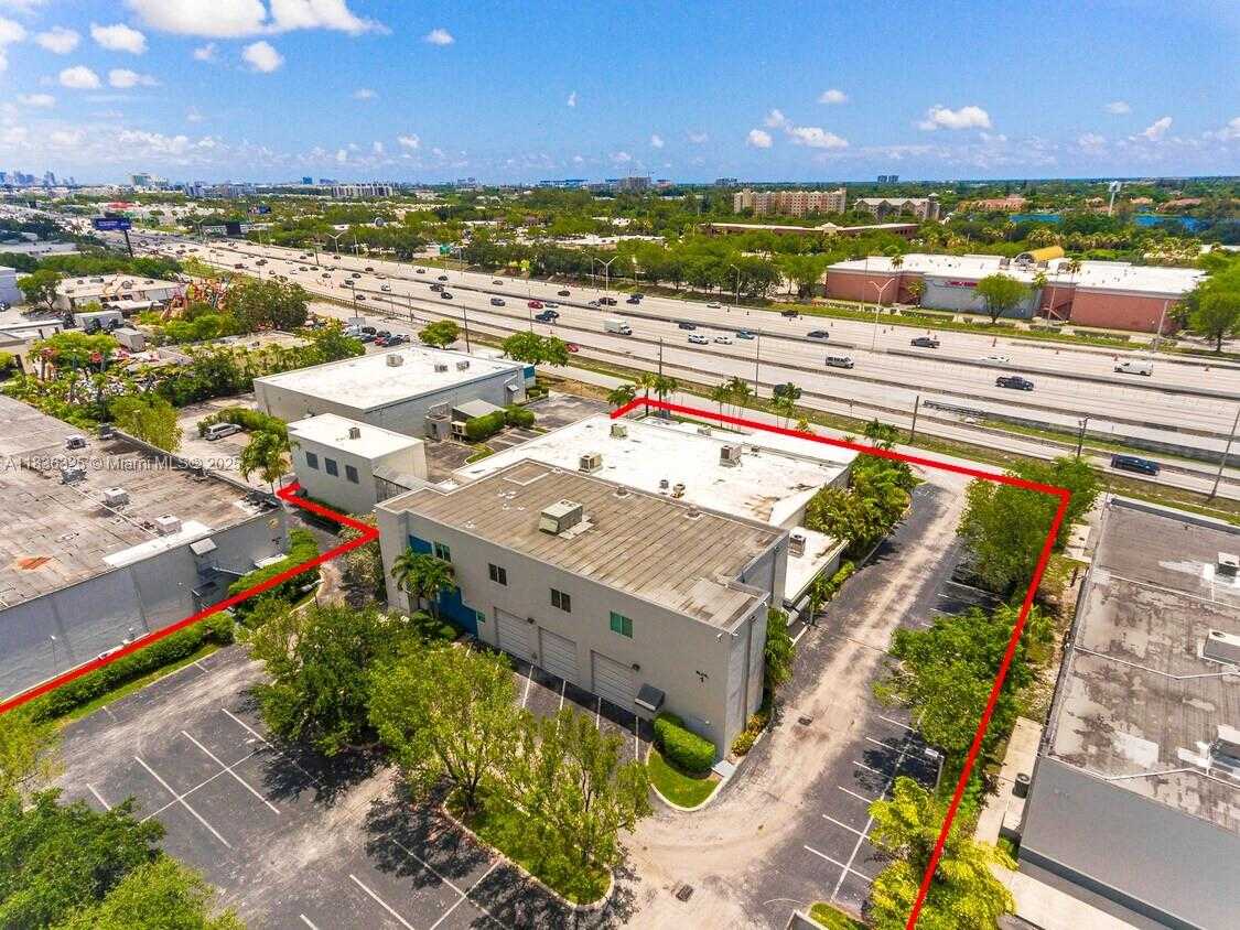 Small Image of 2950 NORTH 28TH TER, Hollywood Number 4