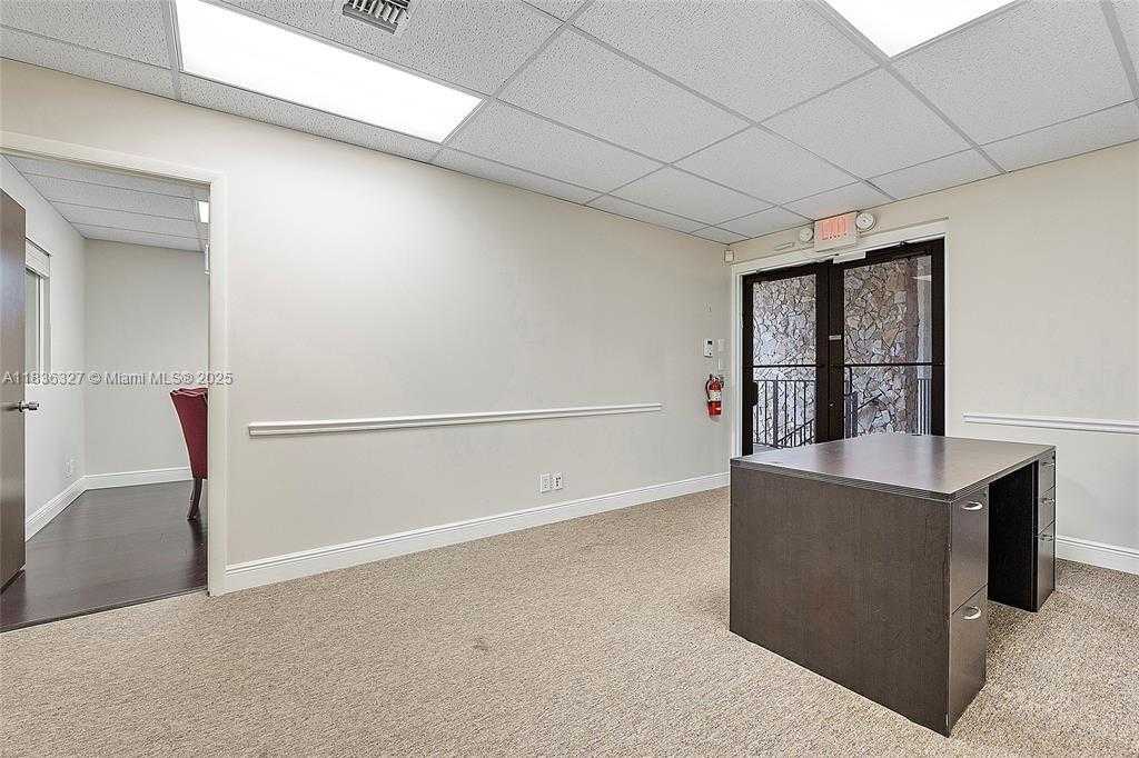 Small Image of 2699 STIRLING RD #306-A, Hollywood Number 9
