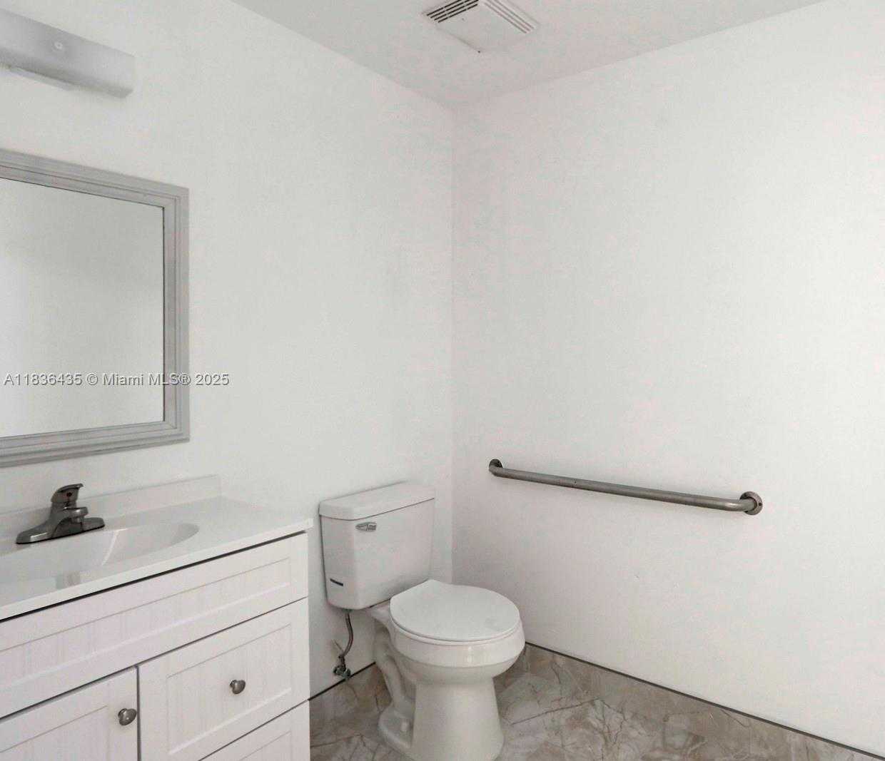Small Image of 2930 NORTH WEST 108TH AVE #2930, Doral Number 10