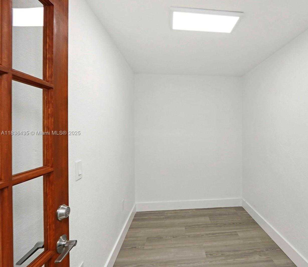 Small Image of 2930 NORTH WEST 108TH AVE #2930, Doral Number 17