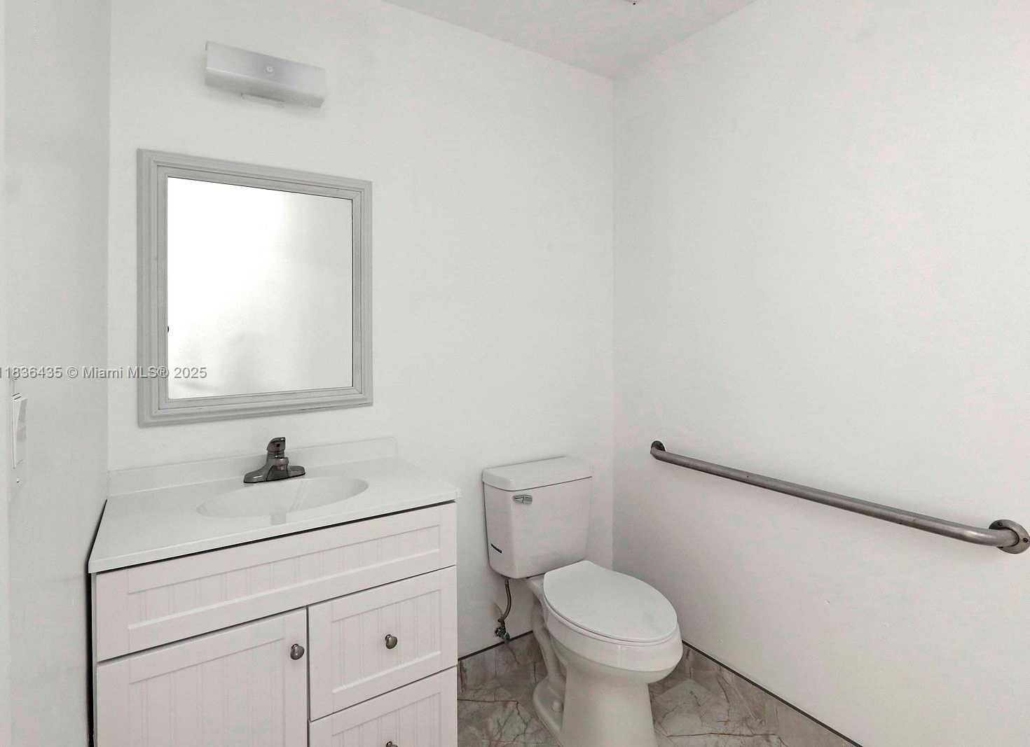 Small Image of 2930 NORTH WEST 108TH AVE #2930, Doral Number 9