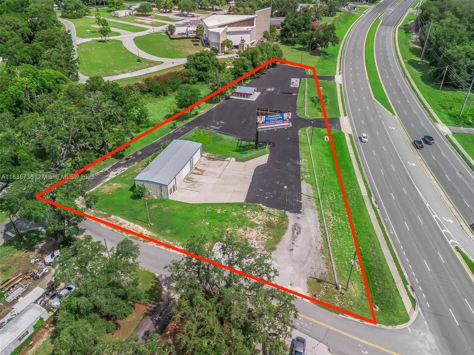 Small Image of 301 BEAM STREET, Other City - In The State Of Florida Number 18