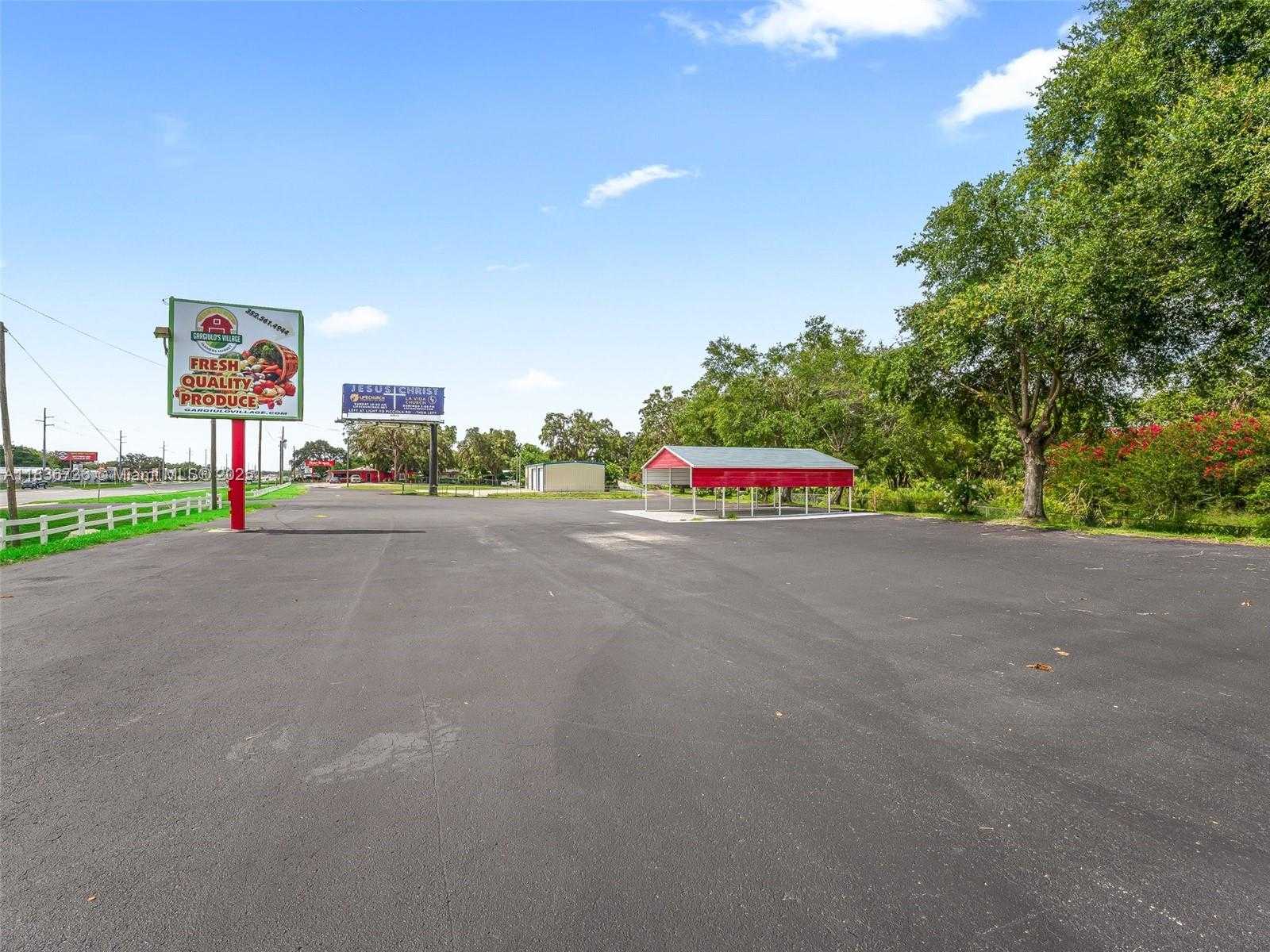 Small Image of 301 BEAM STREET, Other City - In The State Of Florida Number 21
