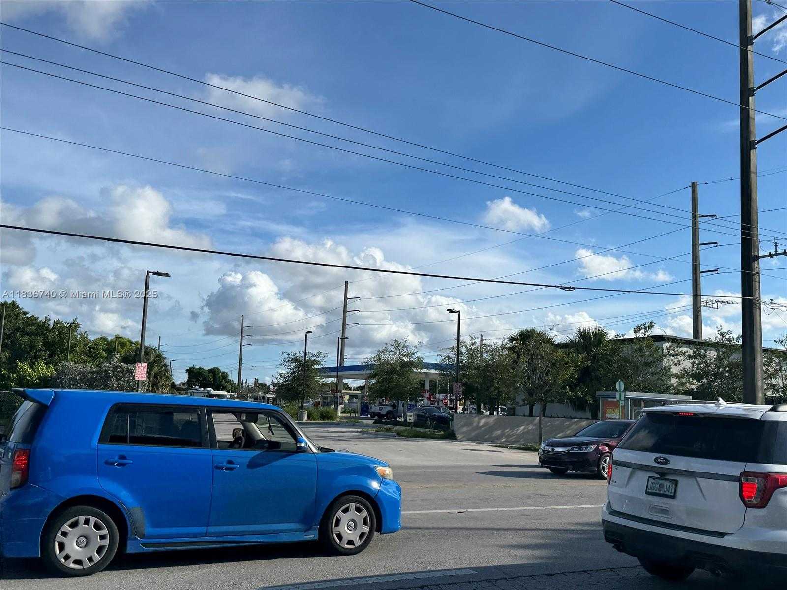 Small Image of 1605 NORTH WEST 95TH ST, Miami Number 12