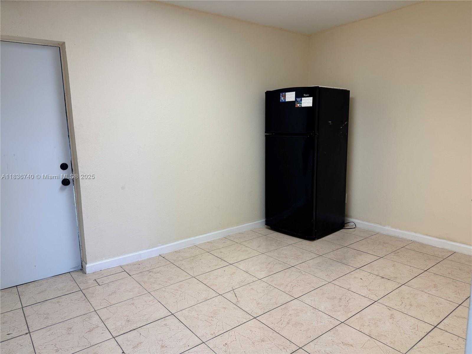 Small Image of 1605 NORTH WEST 95TH ST, Miami Number 8