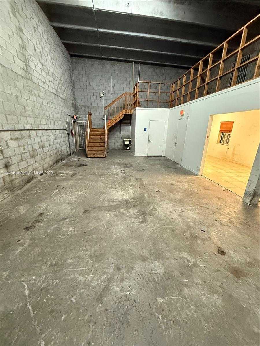 Small Image of 2205 WEST 80TH ST #F-4, Hialeah Number 6