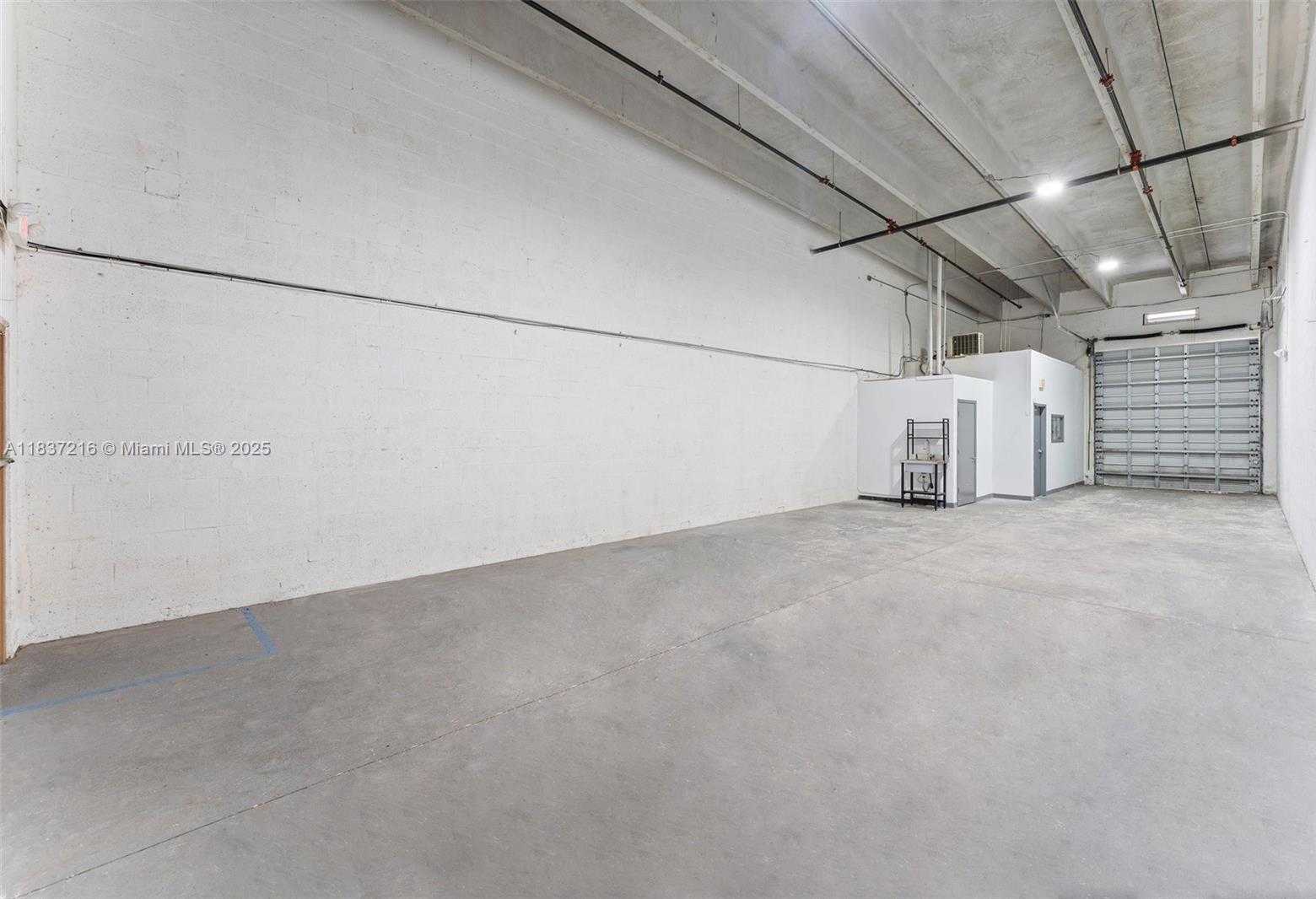 Small Image of 13816 SOUTH WEST 142ND AVE #31,32,33, Miami Number 15