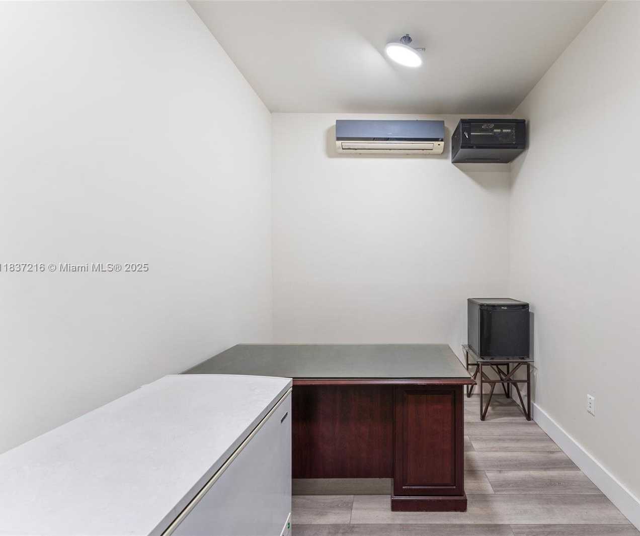 Small Image of 13816 SOUTH WEST 142ND AVE #31,32,33, Miami Number 17