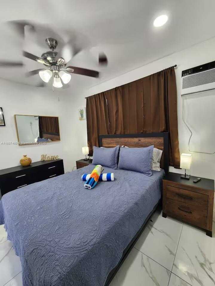 Small Image of 342 VAN BUREN ST, Hollywood Number 18