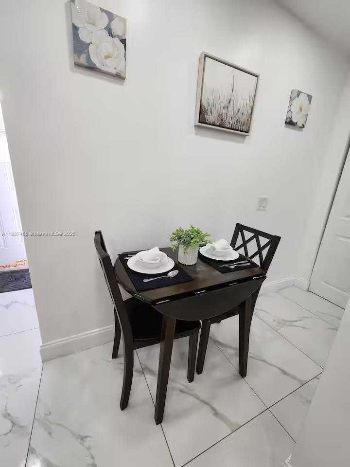 Small Image of 342 VAN BUREN ST, Hollywood Number 6