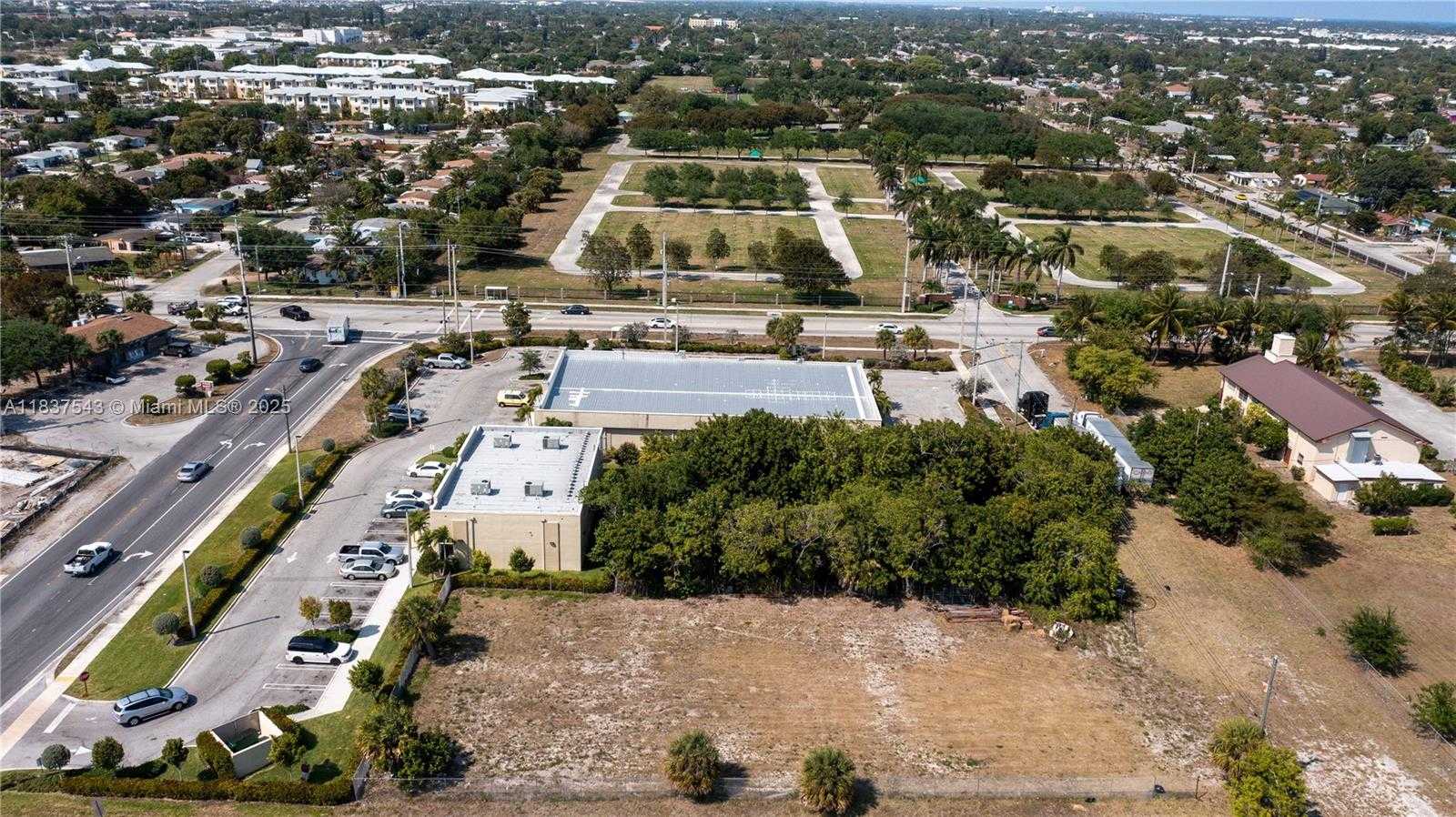 Small Image of 1022 SOUTH WEST 9TH AVE, Delray Beach Number 5