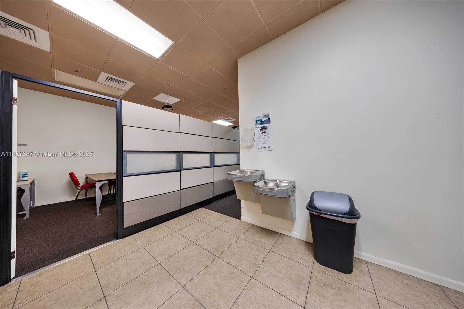 Small Image of 2860 WEST STATE ROAD 84 #113, Dania Beach Number 17