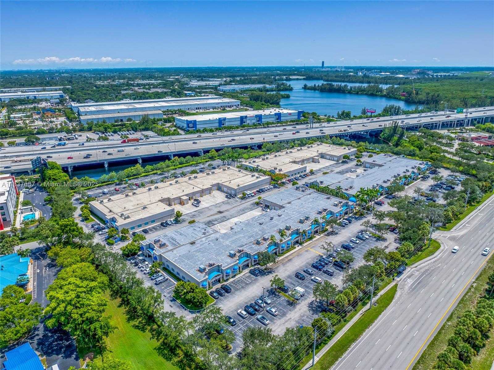 Small Image of 2860 WEST STATE ROAD 84 #113, Dania Beach Number 23
