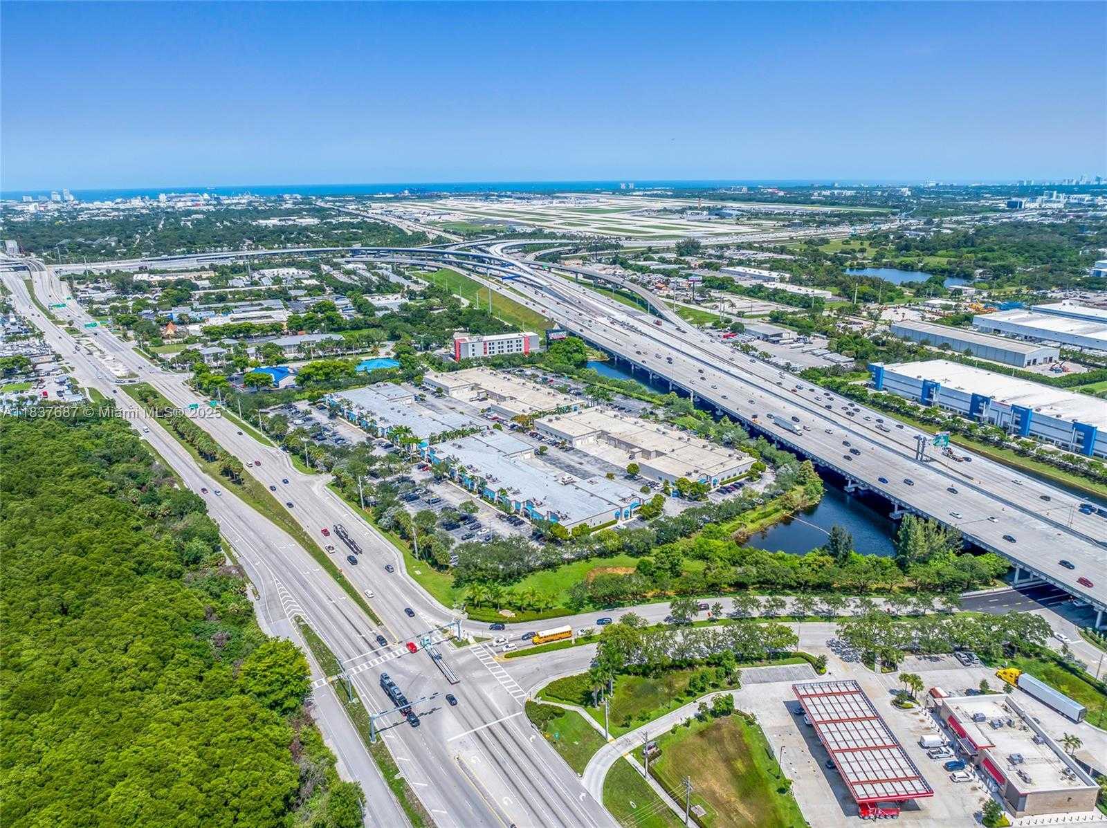Small Image of 2860 WEST STATE ROAD 84 #113, Dania Beach Number 31