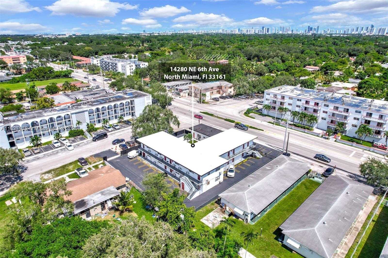 Small Image of 14280 NORTH EAST 6TH AVE, North Miami Number 10