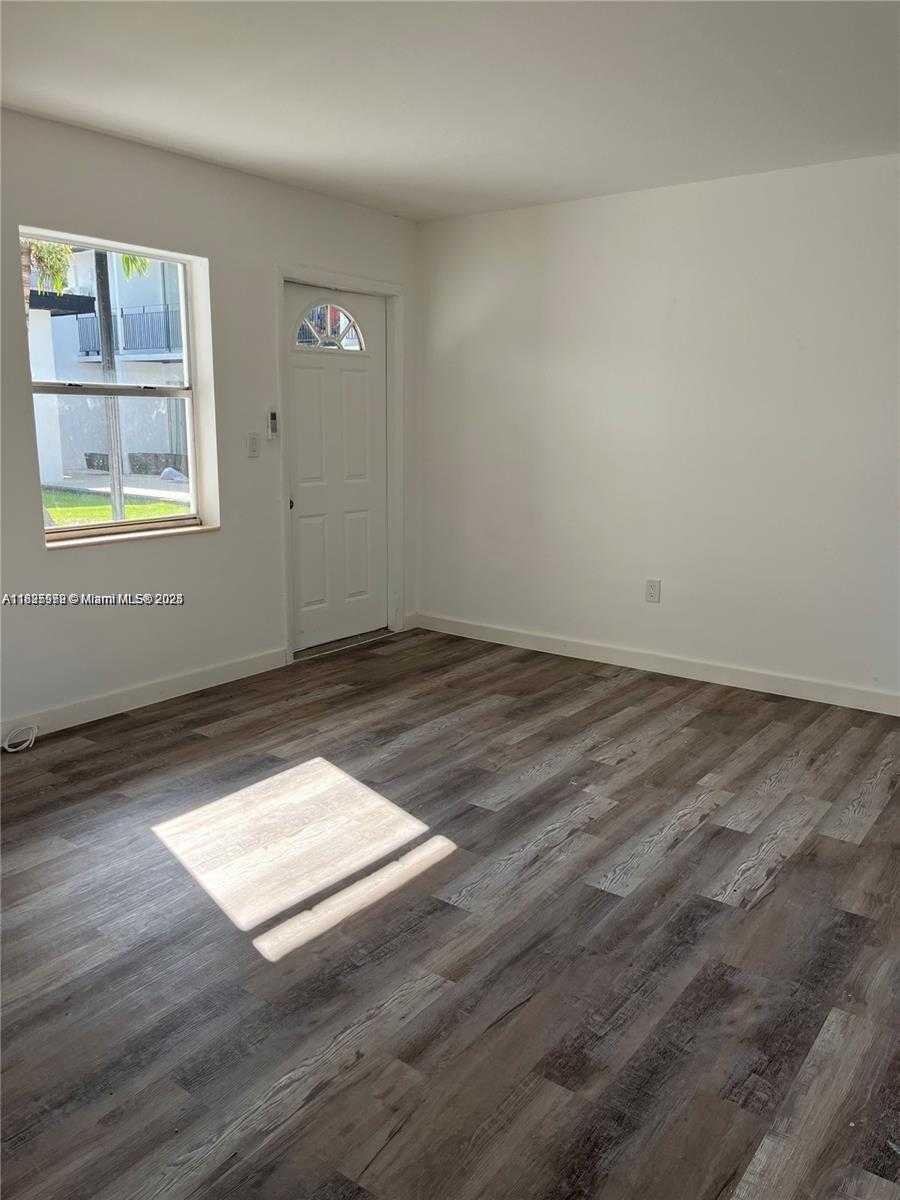 Small Image of 14280 NORTH EAST 6TH AVE, North Miami Number 6