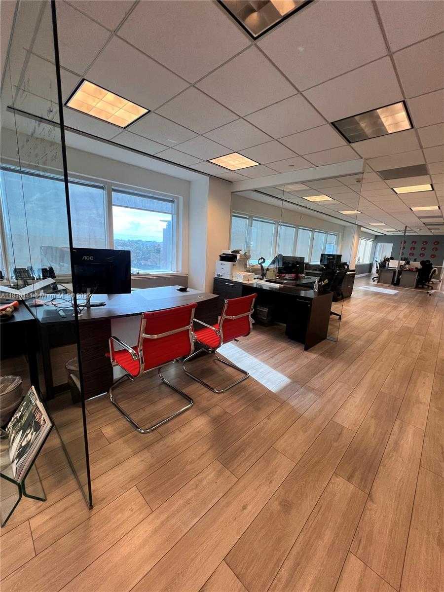 Small Image of 3105 NORTH WEST 107TH AVE #503-A, Doral Number 10