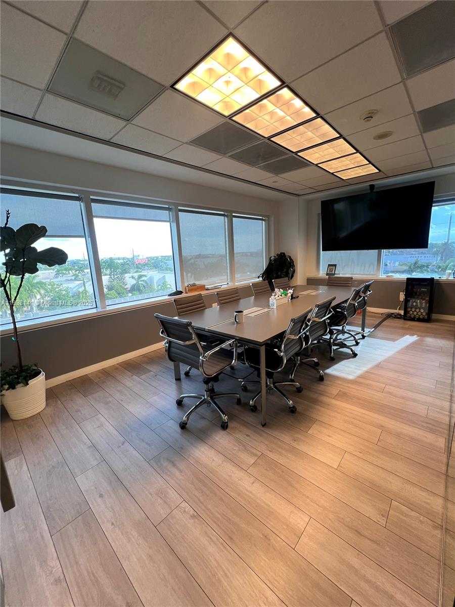 Small Image of 3105 NORTH WEST 107TH AVE #503-A, Doral Number 12