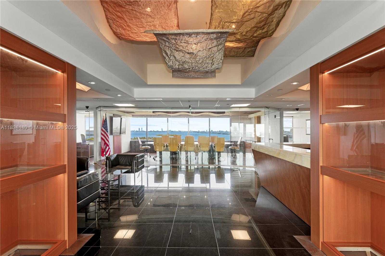 Small Image of 4770 BISCAYNE BLVD #PH000, Miami Number 11
