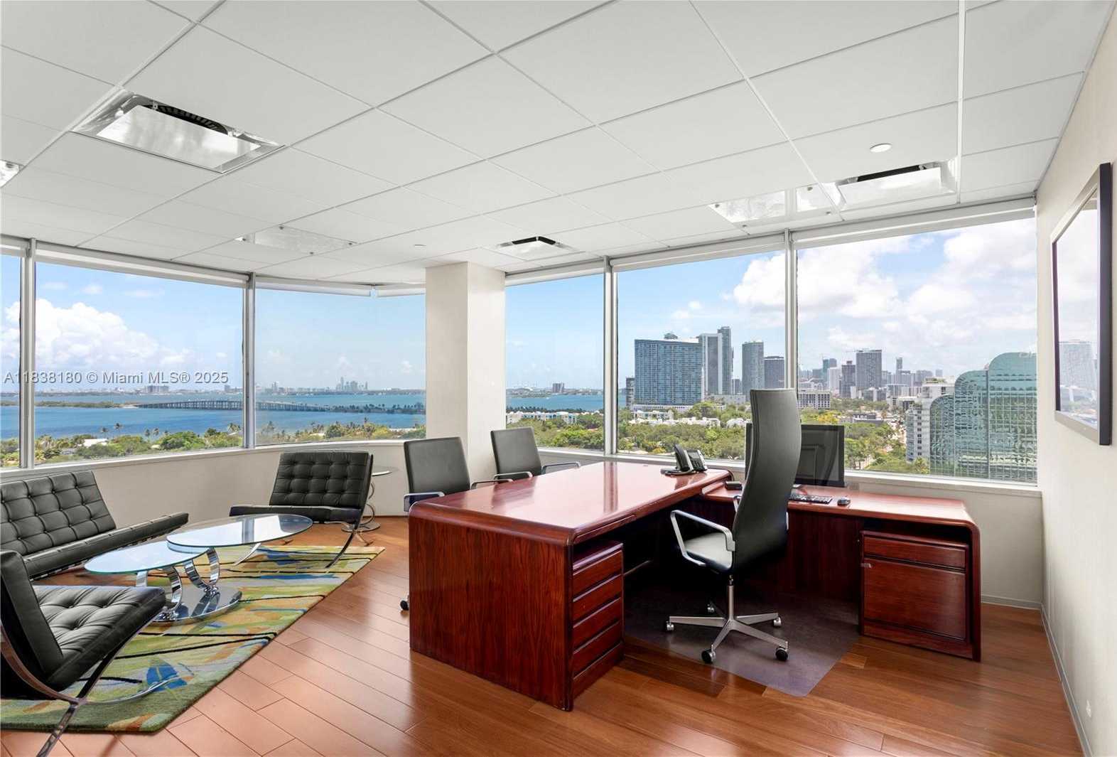 Small Image of 4770 BISCAYNE BLVD #PH000, Miami Number 17