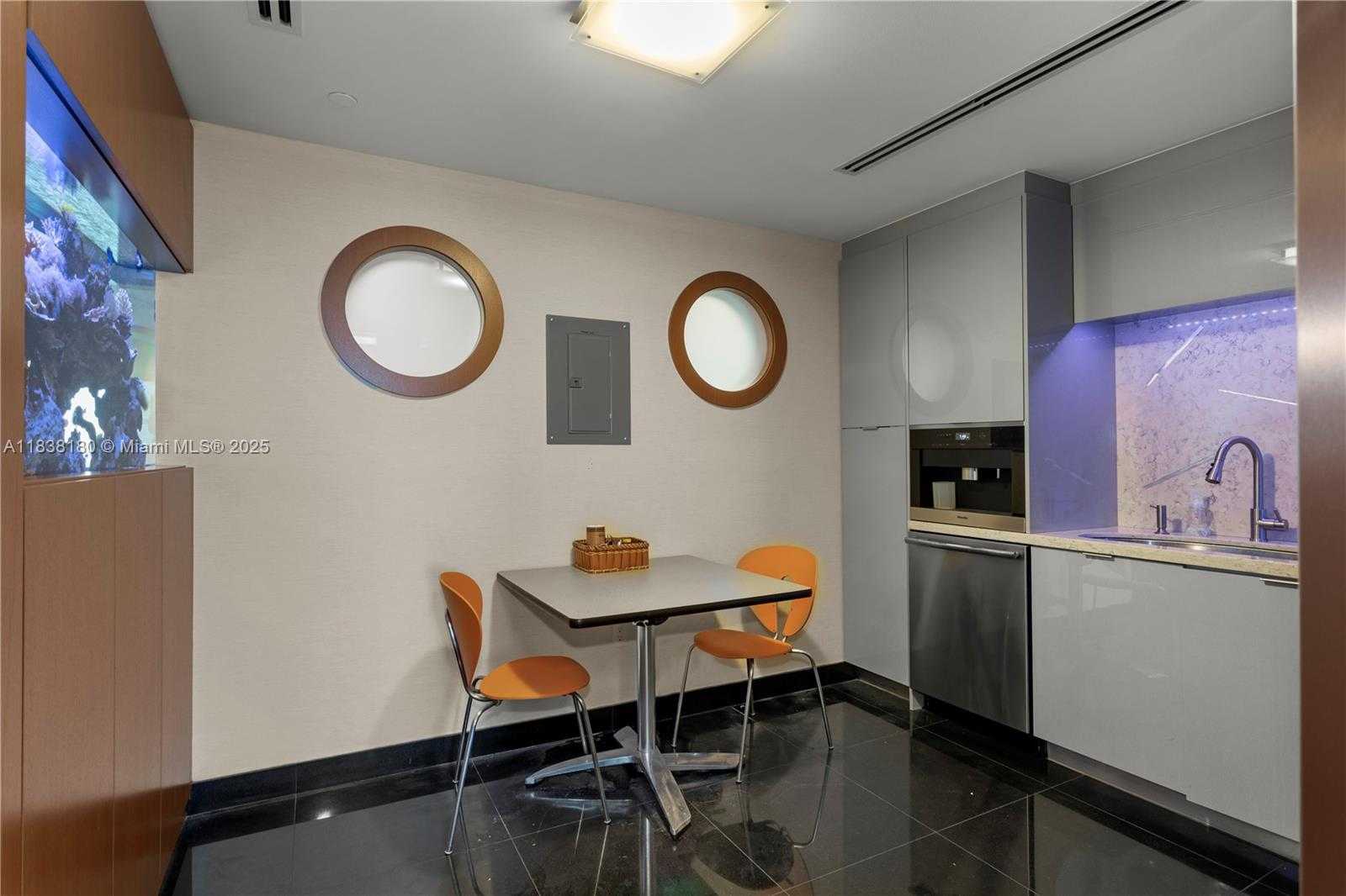 Small Image of 4770 BISCAYNE BLVD #PH000, Miami Number 32