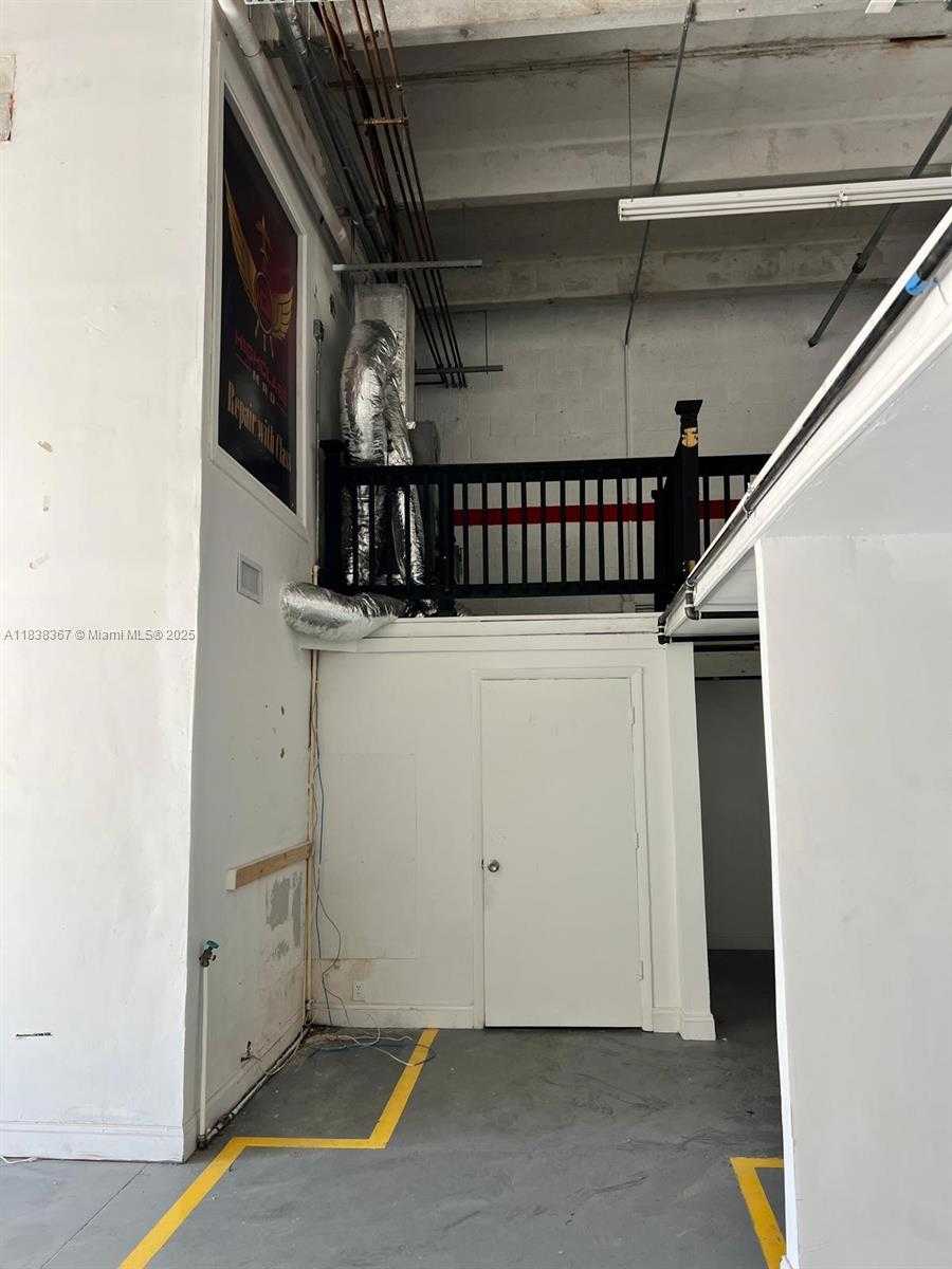 Small Image of 10601 NORTH WEST 122ND ST #29, Medley Number 4