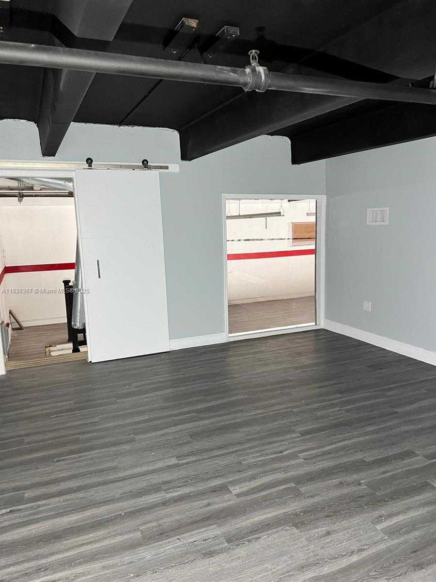 Small Image of 10601 NORTH WEST 122ND ST #29, Medley Number 6