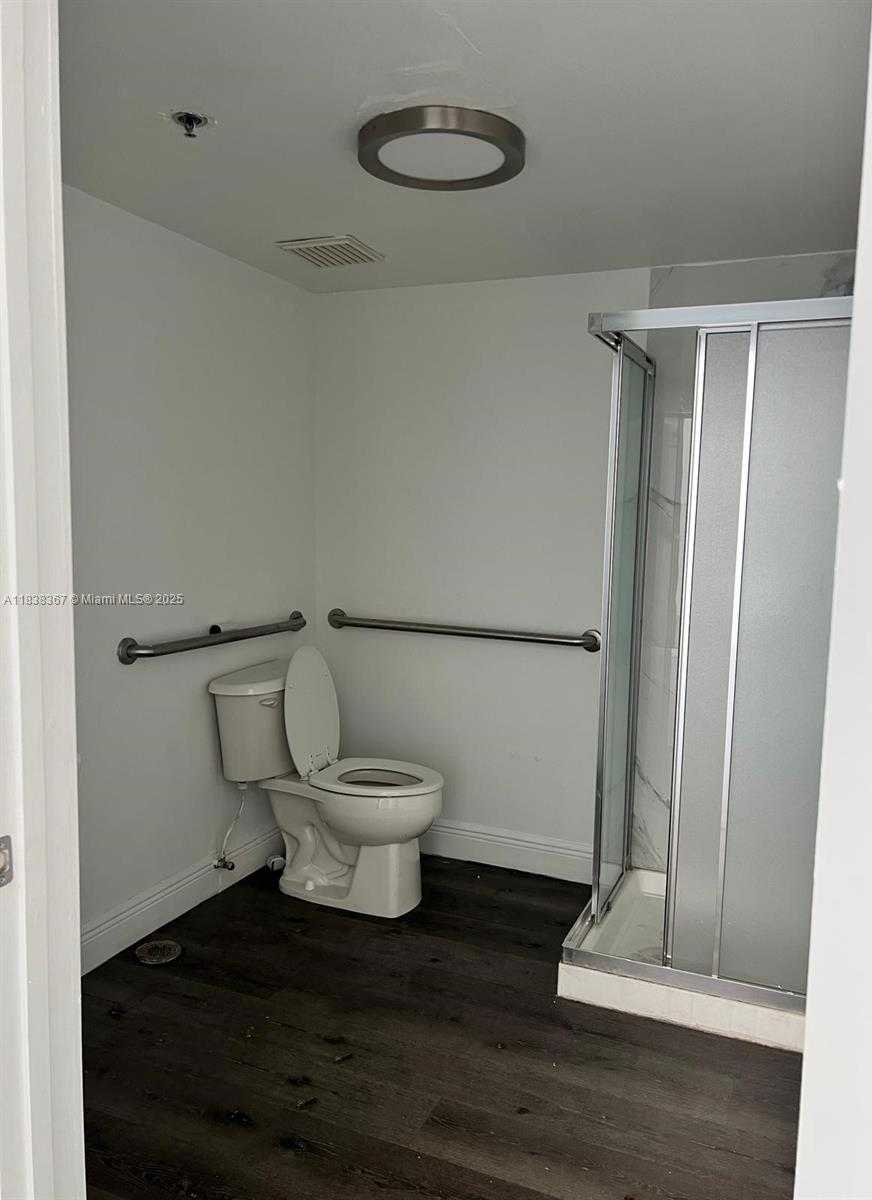 Small Image of 10601 NORTH WEST 122ND ST #29, Medley Number 8