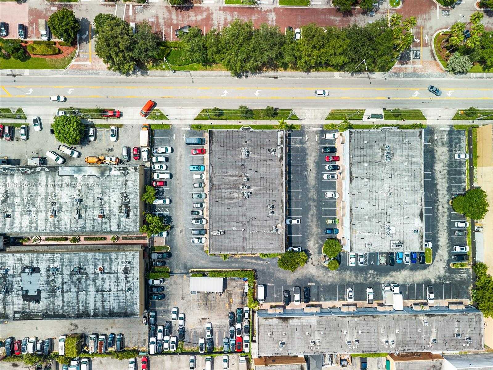 Small Image of 1671 WEST 37TH ST #1, Hialeah Number 5